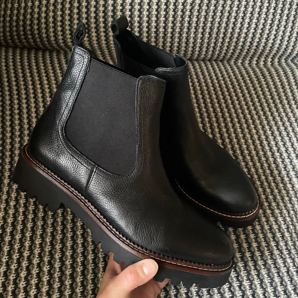 NWT Caslon boot CN Miller-Lea women’s shoe Size 9.5